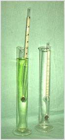 מעבדת הדגמות - נוזלים וגזים - הדגמה מס' 7 - הידרומטר- מדידת צפיפות נוזלים