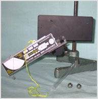 מעבדת הדגמות - מכניקה - הדגמה מס' 33 - תנועה בליסטית - תותח