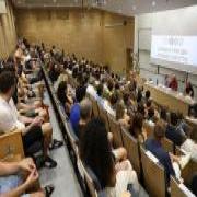 מצגת ותמונות מתוך טקס חלוקת פרסים לתלמידים מצטיינים בבית הספר למדעי המתמטיקה לשנת הלימודים תשפ"ד